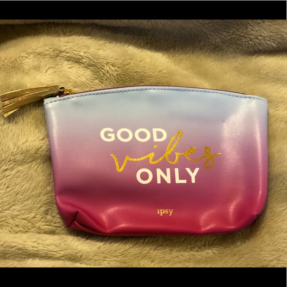 Ipsy Makeup Bag